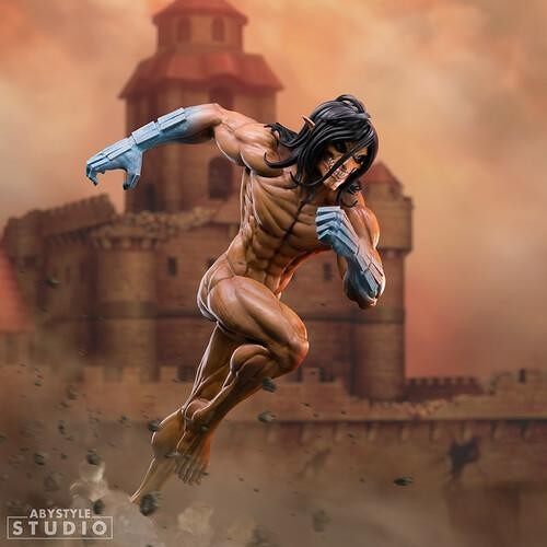 Attack titan super figure - titan,