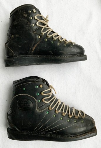 Due scarponi sci vintage - sci,