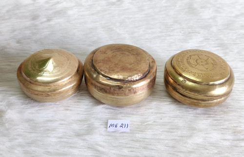 Antico ottone fatto mano - antico,