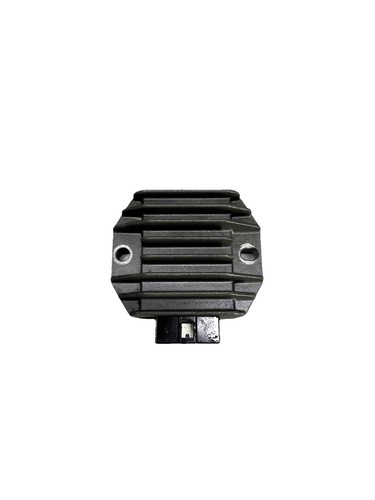 Regolatore tensione piaggio - tensione,