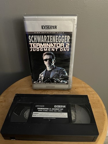 Terminator dvhs dtheater - 2,