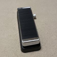 Vertex AXIS WAH Effetti a