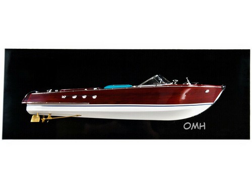 Riva aquarama half - half, hull