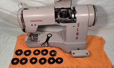 ELNA SUPERMATIC INDUSTRIAL macchina da cucire, completa di dischetti e manuale