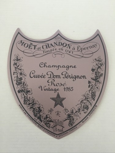Une étiquette champagne - une, de