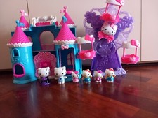 Set Giocattoli Hello Kitty Castello + Giostra + Personaggi 