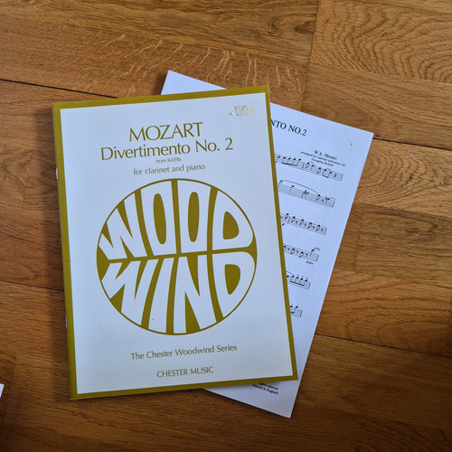 Mozart divertimento di - mozart, n.2
