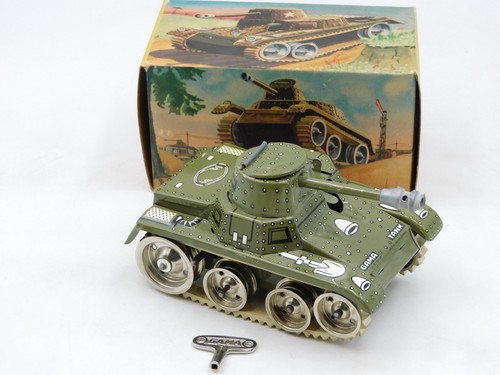 Gama 713 carro armato - , latta