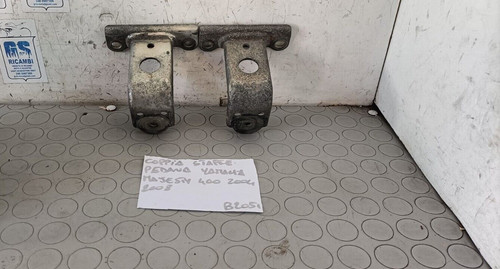 Coppia staffe pedana - staffe,