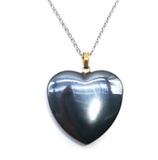 Ciondolo cuore ematite  pietra con catena