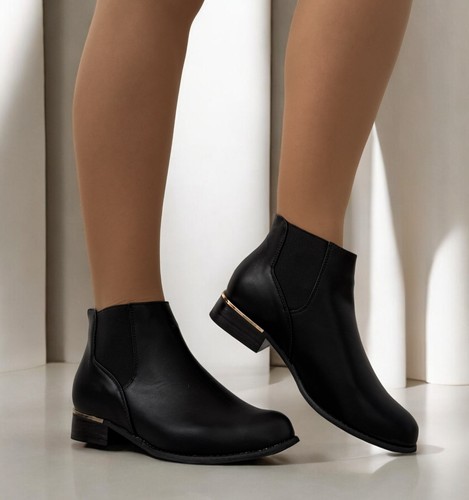 Stivaletti chelsea neri donna