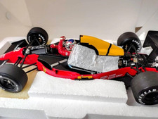 Modellino auto Exoto 1/18