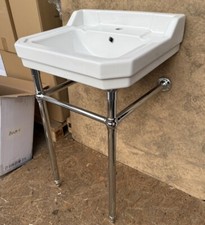 Lavabo bagno tradizionale