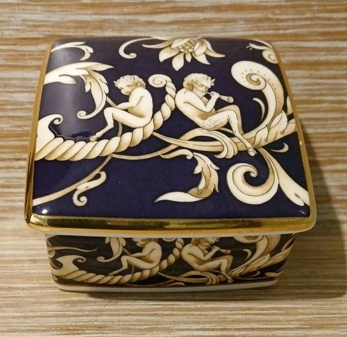 Wedgwood cornucopia hampton - wedgwood,