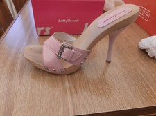 Zoccoli Con Tacco Alto  Betty Flowers