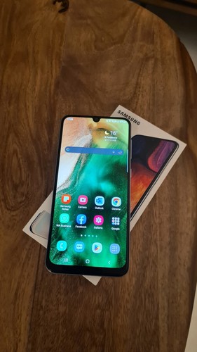 Samsung galaxy a50 128gb - galaxy,