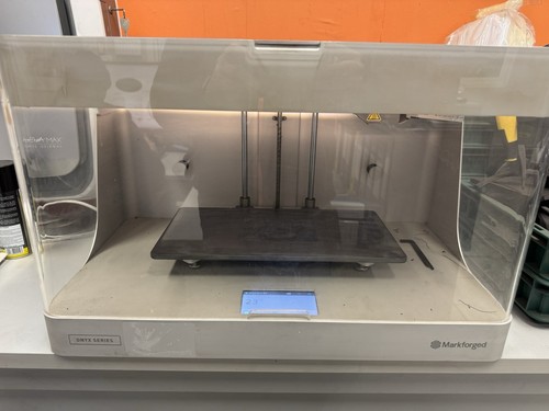 Stampante markforged onix - 3d,