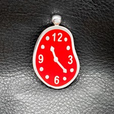 Collana con ciondolo smaltato