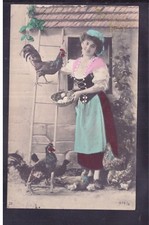 Cartolina Augurale Buona Pasqua Donna con Cesto di Uova Galline Galli ZB283