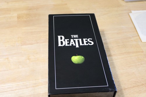 Beatles box set cds - box, 16