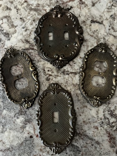 Set vintage metallo - metallo, ornato