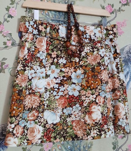 Minigonna stile vintage
