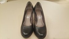 Scarpe donna decolté seminuove marca Tamaris in pelle n. 37