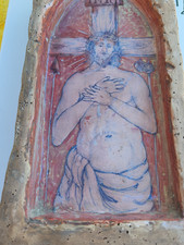 Maiolica mattone a lustro raffigurate Cristo. 33cmx17cmx6,5cm