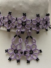 Collana girocollo e orecchini
