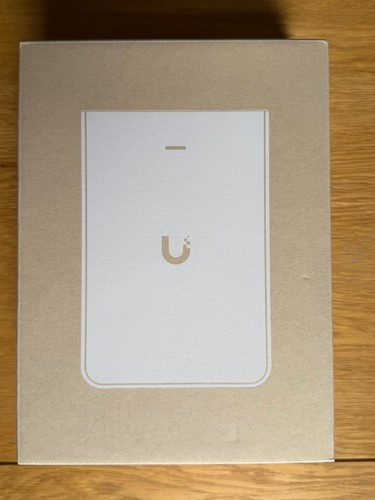 Ubiquiti pro wall 5700 - pro,