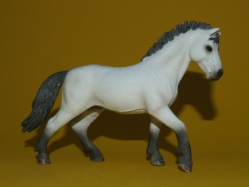 Schleich cavallo a - 18),