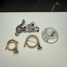 Strumento musicale corno francese, spilla note musicali lotto di 4