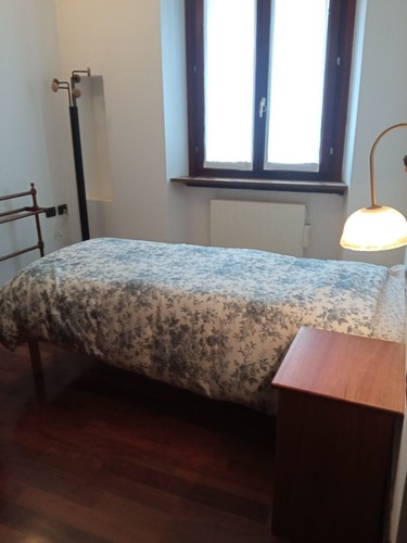 Letto singolo con - , rete