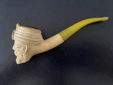 Antica pipa in schiuma di mare