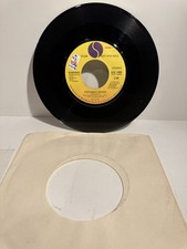 THE RAMONES ROCKAWAY BEACH 7"