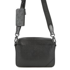 LOUIS VUITTON Duo messenger