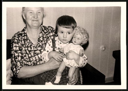 Fotografia nonna con nipote - , e