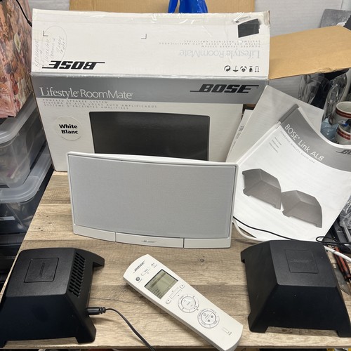 Bose lifestyle roommate - lifestyle,