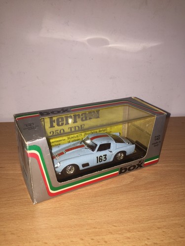 Model box ferrari 250 - box, 1:43