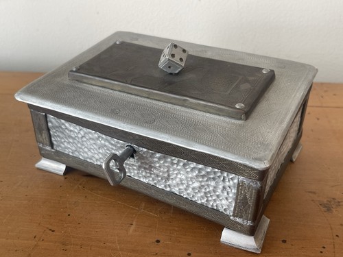 Rare ww2 trench - art, games