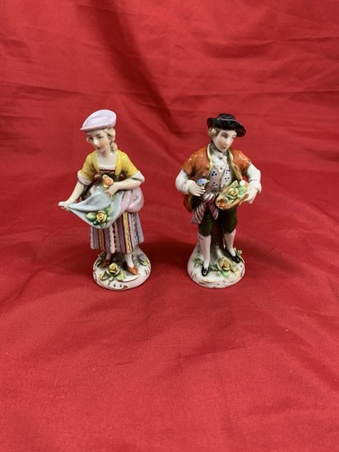 Coppia statuine dama nobile - statuine,