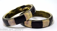 Grazioso Coppia Di Indiano Vintage IN Ottone Base Bracciale Rigido Legno Ivr