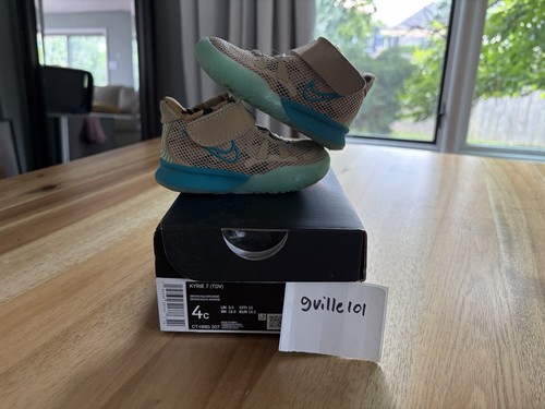 Nike kyrie taglia 4c - kyrie,
