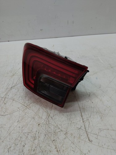 Right tail light - tail, kia