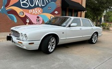 1999 Jaguar XJR 
