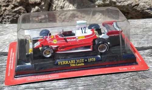 Voiture miniature ferrari - miniature,