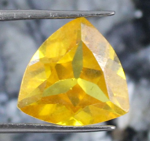 Giallo zircone ct - 6.70,