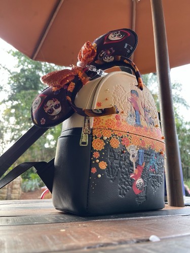 Loungefly disney pixar - disney,
