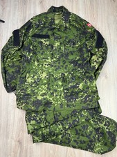 Giacca e pantaloni uniforme