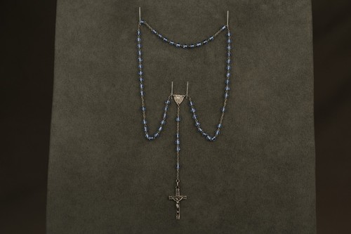 Antico ciondolo rosario perle